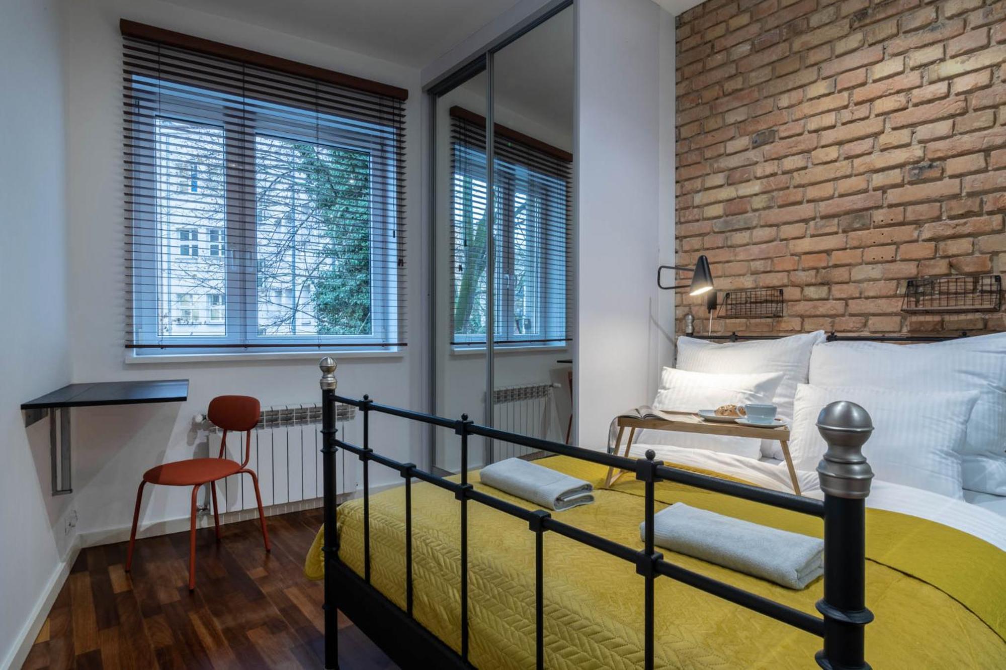 Simply In The Center Spot Apartment พอซนาน ภายนอก รูปภาพ